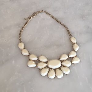 Forever 21 statement necklace